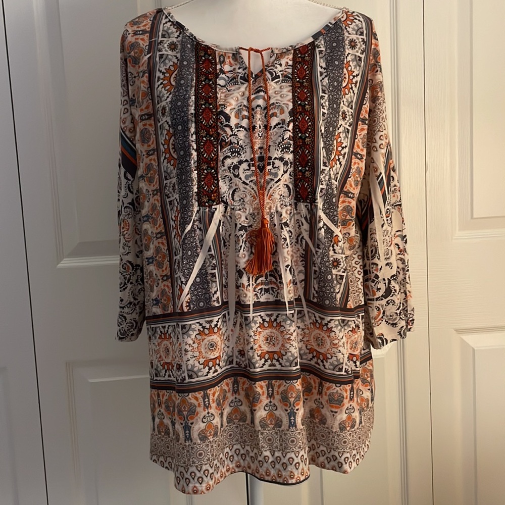 Style & Co. Women’s SZ 2X Spilt Neck Design Pullover 3/4 Sleeve Tassel Top